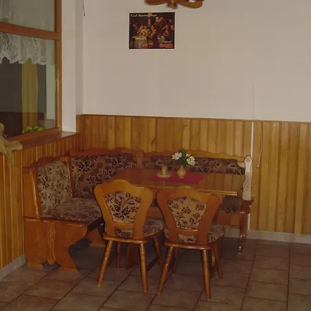 بيت ضيافة Baron Vrchlabí