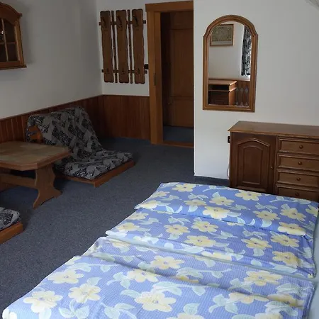 بيت ضيافة Baron Vrchlabí