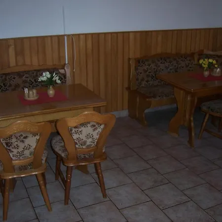 بيت ضيافة Baron